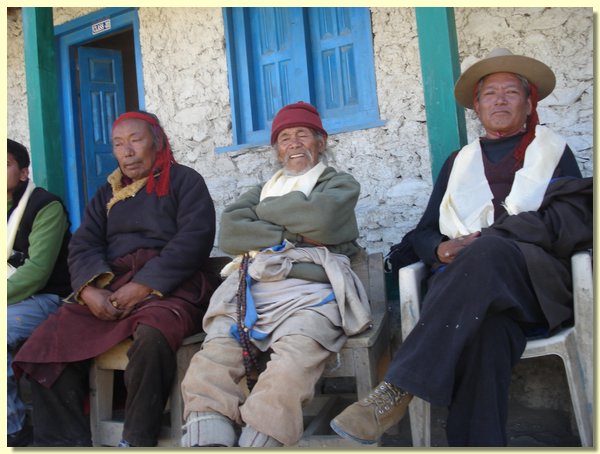Tashi Gyaltsen, Dhundup, Thinley Lhundsup.JPG